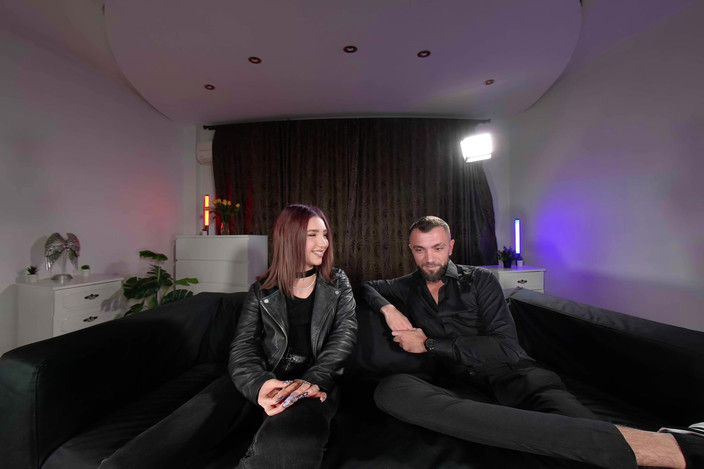 ImmerSex: Scarlett Spark - Your Girl. His Cream