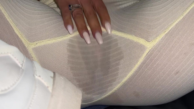 Aaroon Mush: Šukám Kolumbijku s obrovskými prsy a zadkem