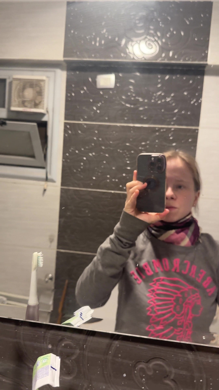SweetLucy96: Razor in mijn kut geduwd