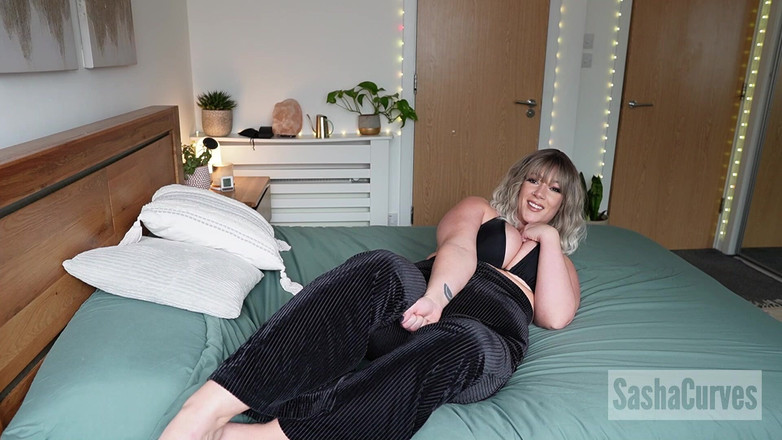 Sasha Curves: Pengakuan Perlawanan Gusti Campuran