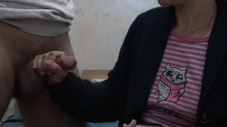 Stepmom Susan: Збочена мачуха вперше в житті робить своєму незайманому пасинку мастурбацію