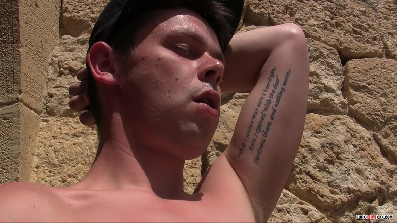 Euro boy xxx: Pikken met sexy Yuri