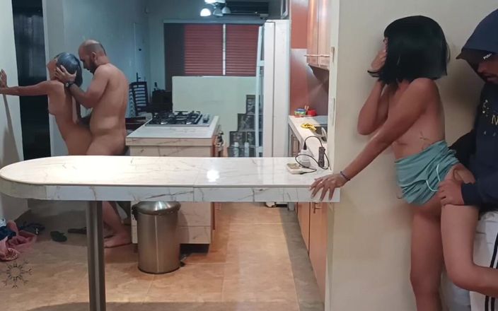 Swingersamateur40: Aku ngeliat adik tiriku ngentot sama pacarku dan aku akhirnya...