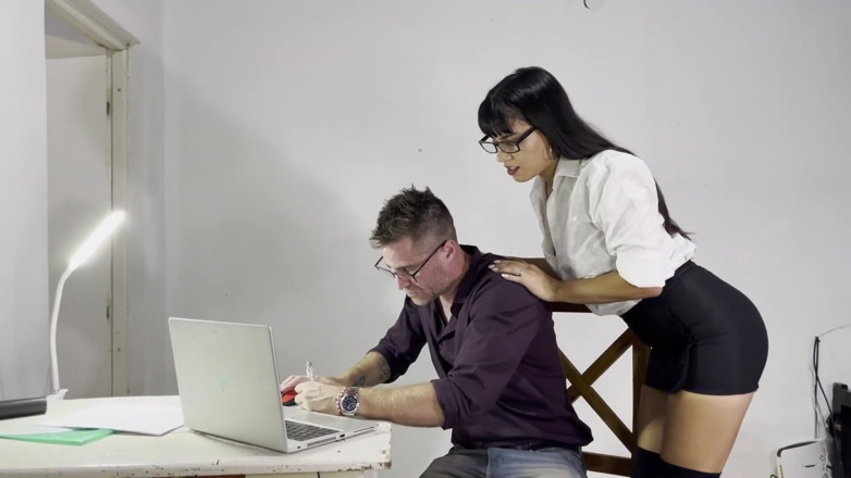 Ale Markov: I Fucked My Coworker in the Ass