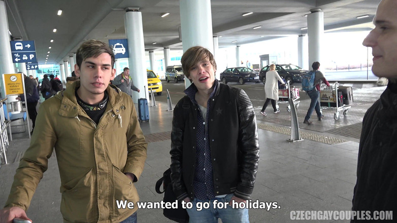 Czech Gay Couples: Чеські гей-пари 9, буйство в аеропорту - свіжі твінки вкриті спермою