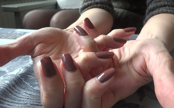 Lady Victoria Valente: 카카오 핑거네일 페티쉬 - 자연스레 손톱!