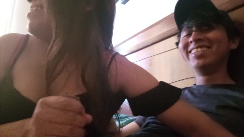 Moo DBOXXX: Mám sex s dívkou, která mi prodává moje oblečení, je...