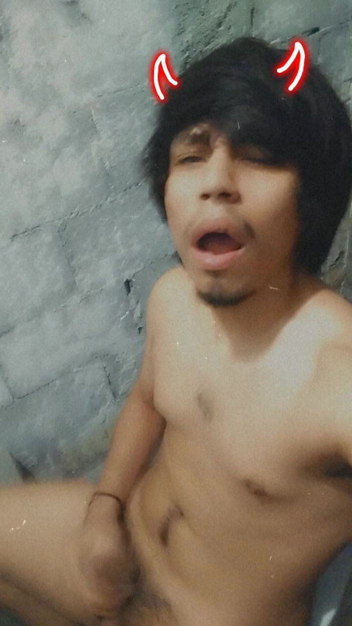 AlexAlejandro13: Toilet Lucifer
