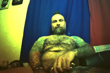 Phillholes: Enjoingbsex solo