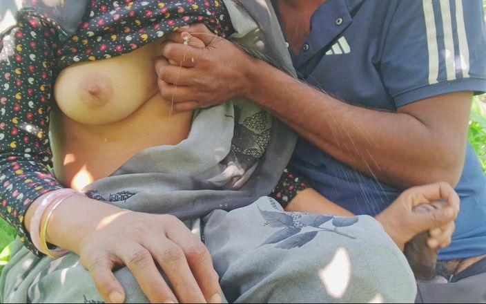 seema: Buitenshuis neuken dorpsmeisje Bhabhi