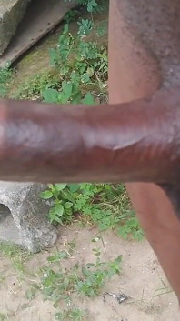 Seu passo veio para sua casa e queria enviá-lo para uma missão ele começou a beijá-la e a fodeu enquanto ela faz seu exercício