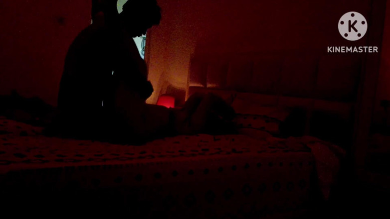 Ankita10000: Tante seksi india dientot habis-habisan sampai mengerang keenakan