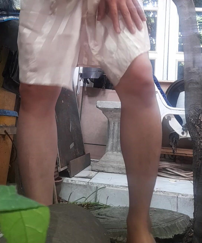 Naomisinka: Satin pijamale Rochie fetiș travestit masturbare Sperma partea 2