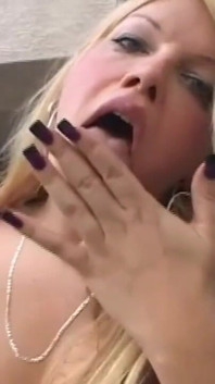 Look at me, i love to touch my dick