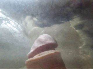 FapLollipop: 水中でチンコをしゃぶる!!!