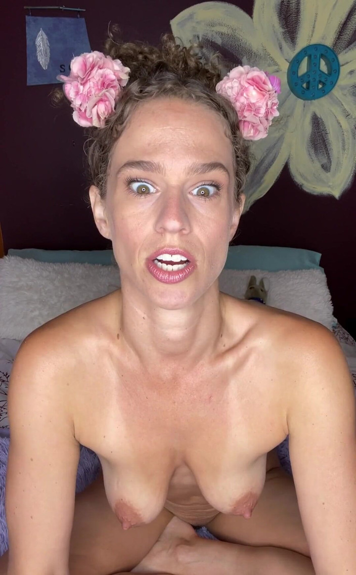 VibeWithMommy: Jsem požádána o spoustu zábavných otázek, takže jsem se rozhodl...