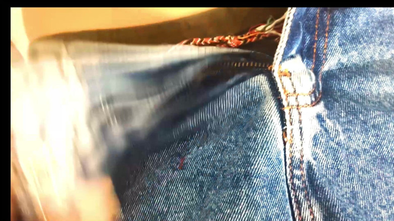 Desi Sexy Janvi: Üvey kız kardeş evde yalnız ve amını sikmek için beni...