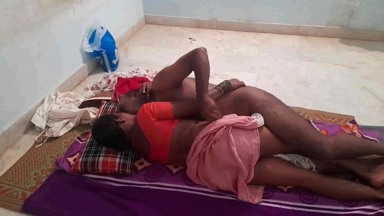 Desi palace: Anu bhabhi passionate sex with her boyfriend