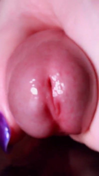 Extreme Closeup Cumming