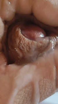 Grandpa Tremendous Intense Cumshot on Camera