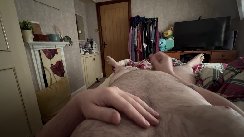 Jono: POV - Bear Jerk off (no Cum)