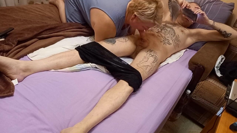 Zona901: After the pump, the mother-in-law jerks off my cock