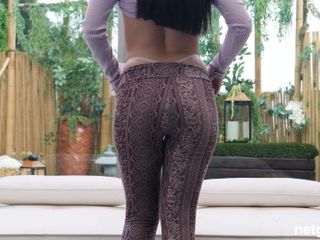 Net Girl: Fitness-schätzchen mit geformtem arsch wird mit großem weißem schwanz gestopft