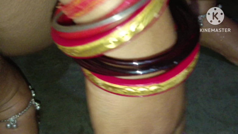 Anita yadav: Lado de la luna