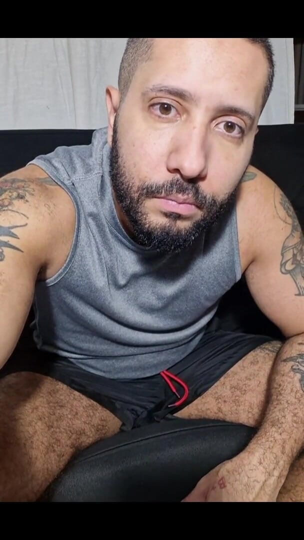 RiqueMartinsRJ: Come Watch Me Bust a Huge Load