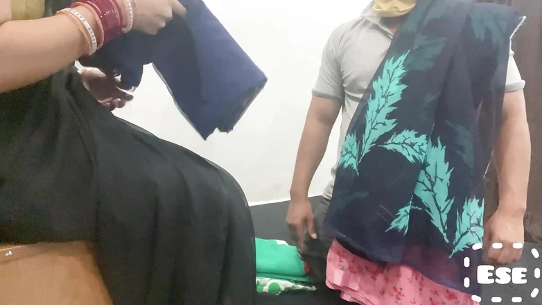 Sammy Sins: Продавец и Бхабхи трахнули в магазине