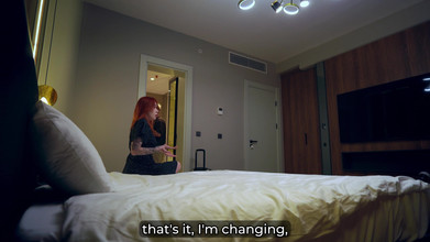 Toma Mur: Step Mom Shares Bed with Step Son in 4K Hotel Fantasy-wild...