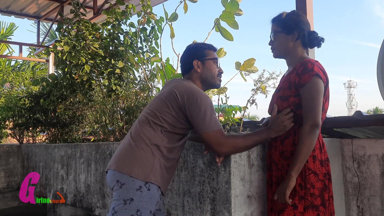 Horny_Bong: Bengálská dívka ošukaná majitelem domu - indické desi porno