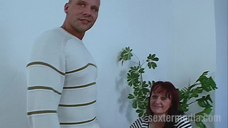 Sextermedia by Pete: Oma liebt es, mit viel sperma zu ficken