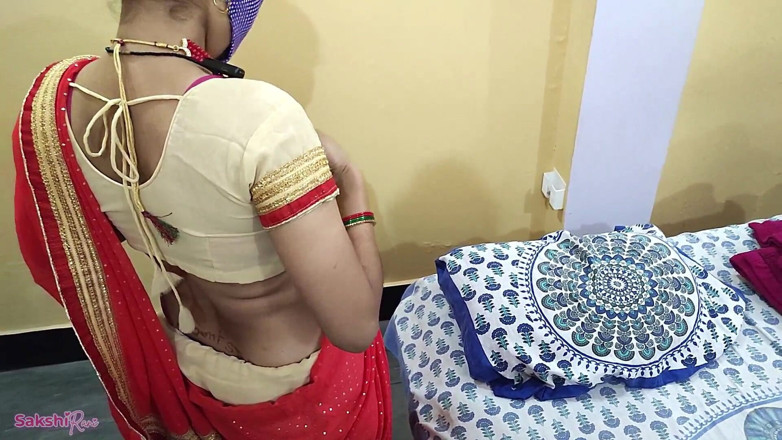 sakshi_raniii: Hadiah seks dari raksha bandhan, adik tiriku yang serakah, dia...