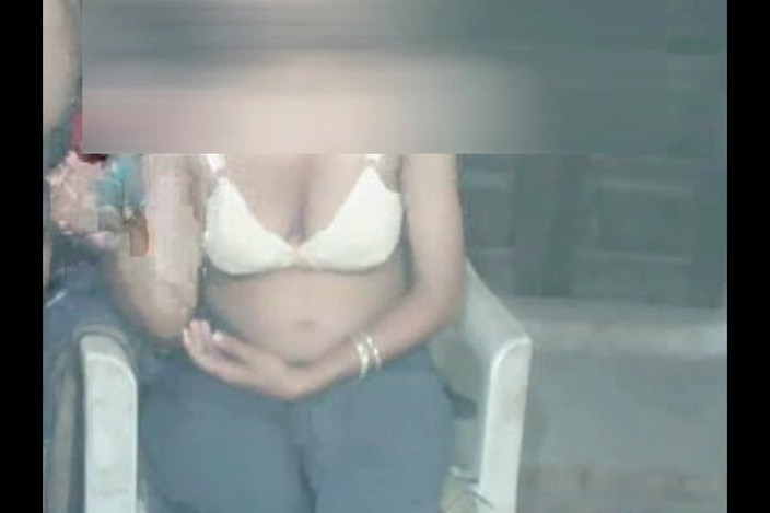 Tarelgc: Chica caliente paquistaní follada en estilo perrito 25 de junio - epiode 6...
