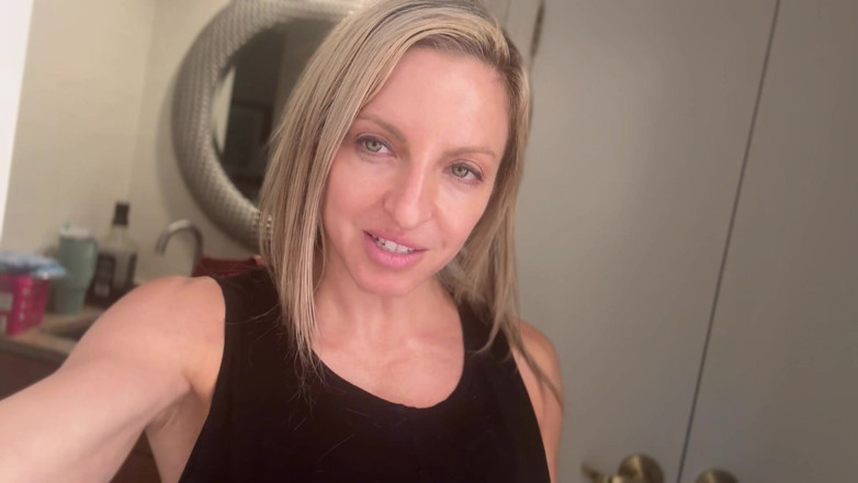 DifferentClimber340: La hitwoman episodio 21 con Lora Cross y Baxx