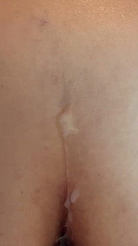 Sperma på stor röv