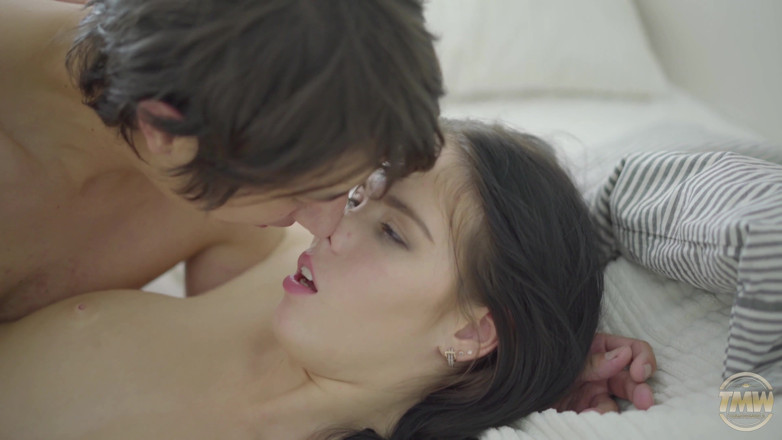 Teen Mega World: Malaikat anal - nympho dengan stoking nilon