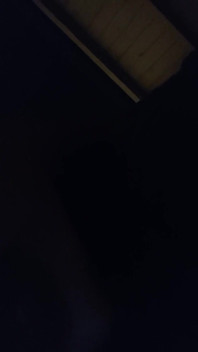 Дрочу на лестнице на улице
