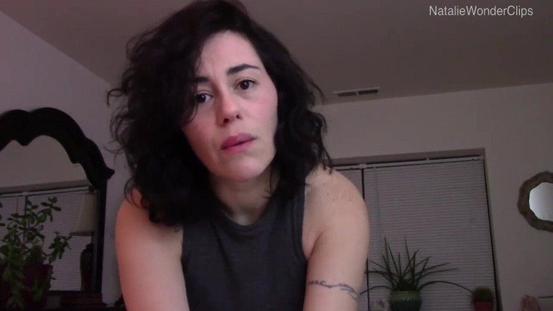 Natalie Wonder: सौतेली मम्मी तुम्हारे बढ़ते हुए, बड़े लंड के लिए वासना करती है