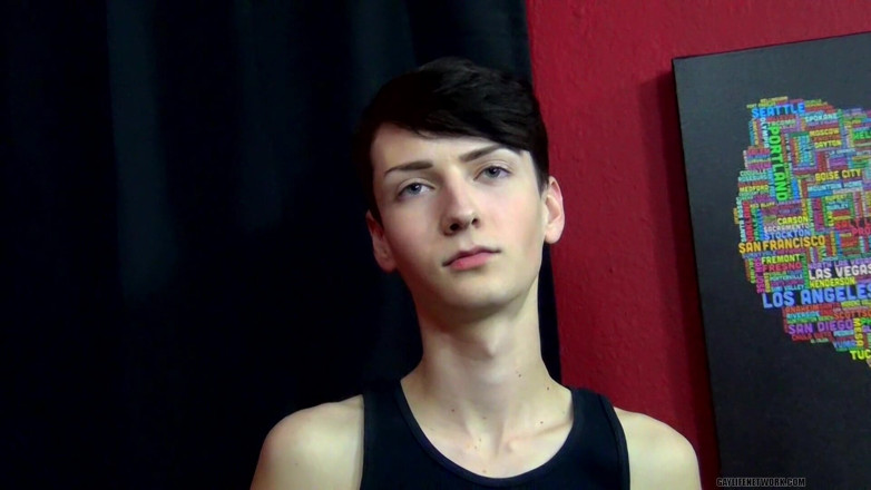 Lollipop Twinks: Il giovane gay magro benjamin sul set