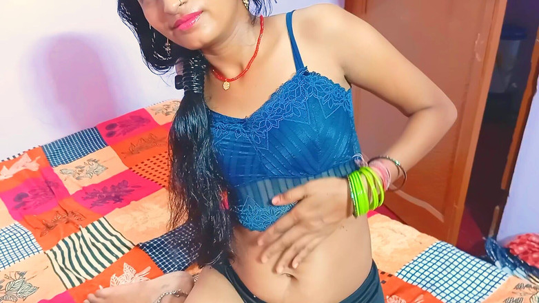 BadAim6: Indisch heet universiteitsleraarmeisje eerste keer hard neuken met grote pik...