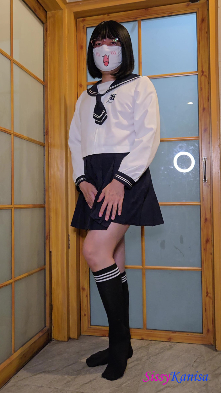 Sissy Kanisa: Sissy Kanisa's Fitting Room: Change Clothes to Go to Pe...