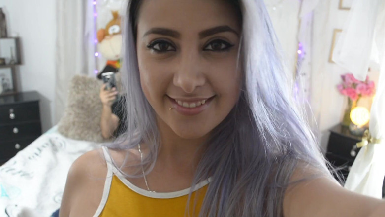 SoldierHugeCock: 彼女は彼のフォロワーのために記録したいと思っています