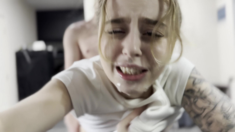 Zxlecya: POV Sloppy Blowjob and Juicy Kitchen Fuck