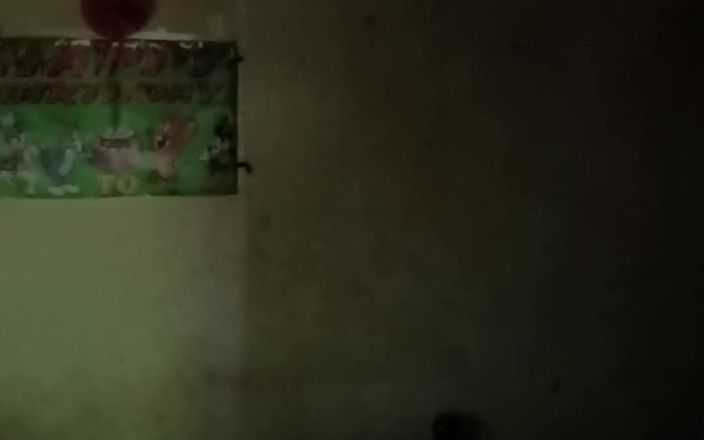 Bangla codacudi: Správně zezadu - nemohla přestat sténat