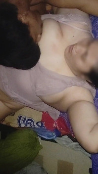 我很喜欢，如果能吸吮我的乳头就好了