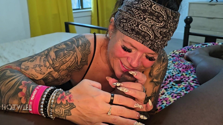 Hollee's SideQuest: Голиаф