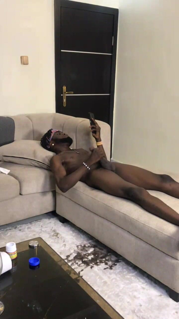 Black shooterr: Wewnątrz Salonu Wanking / Jerkoff