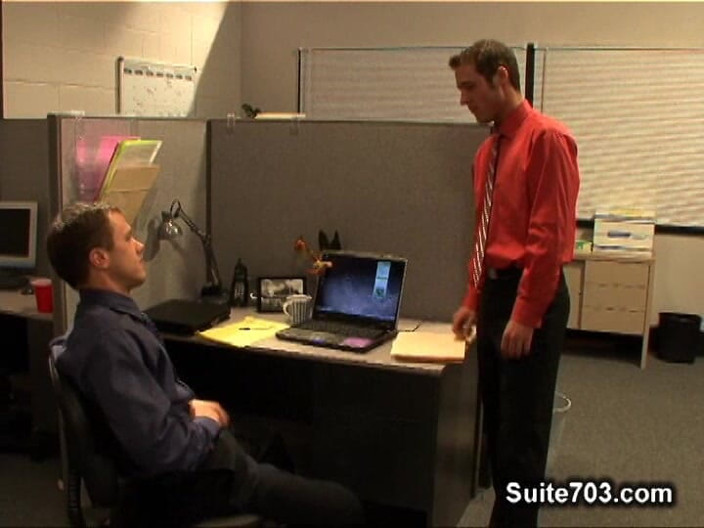 Suite 703: Cort Donovan și Nickolas Lockwood